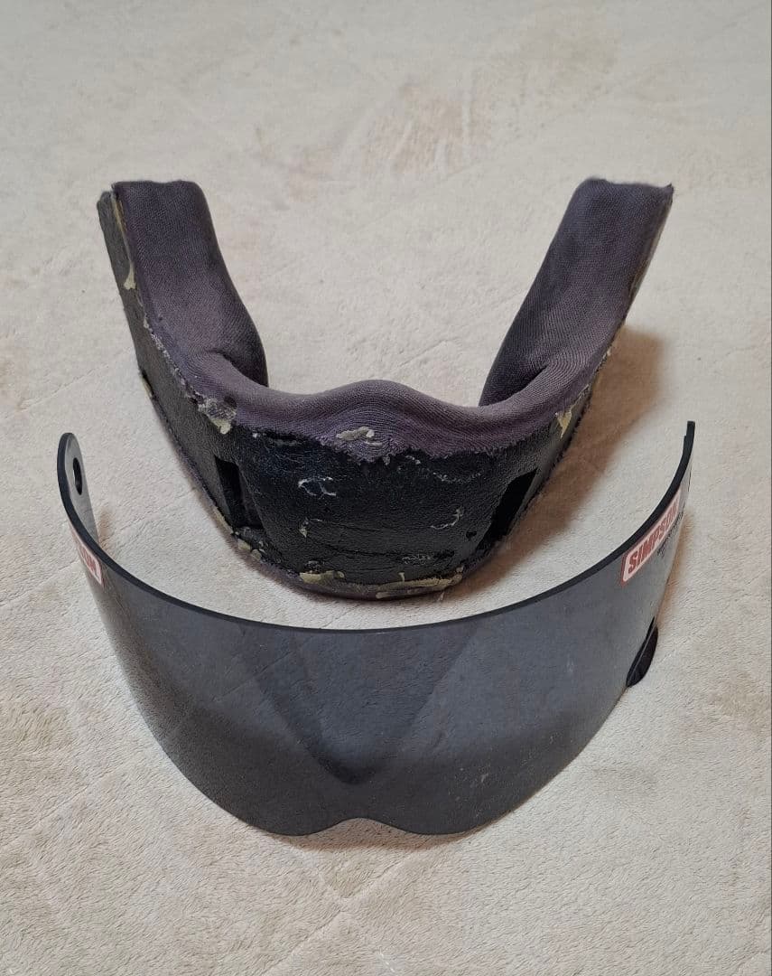 週末限定値下★★SIMPSON スーパーバンディット　マットブラック