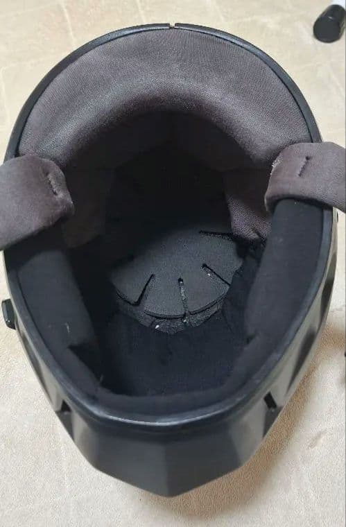 週末限定値下★★SIMPSON スーパーバンディット　マットブラック