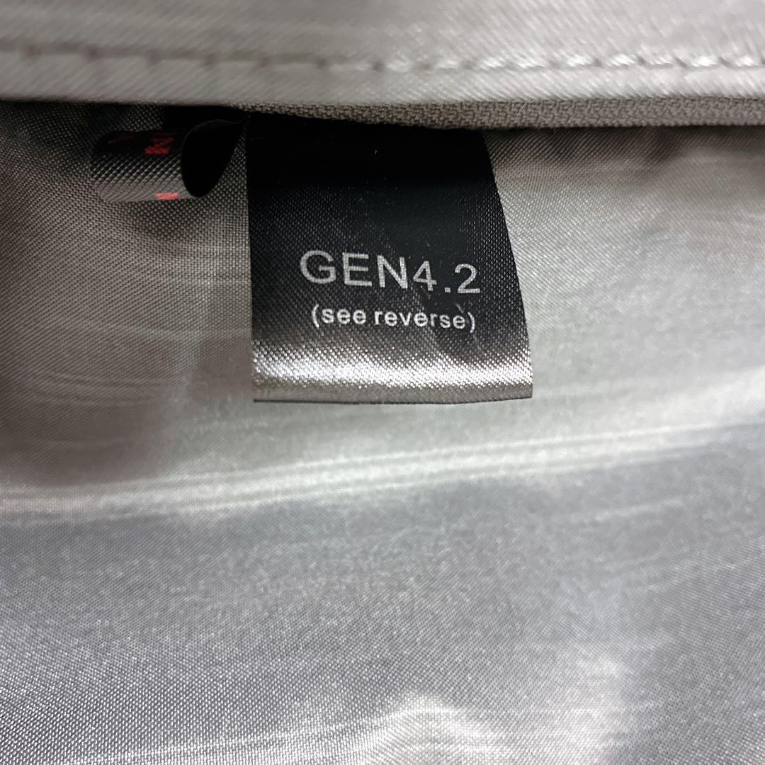 TUMI トゥミ 4輪　スーツケース 機内持ち込み可　ビジネスキャリー　ブラック