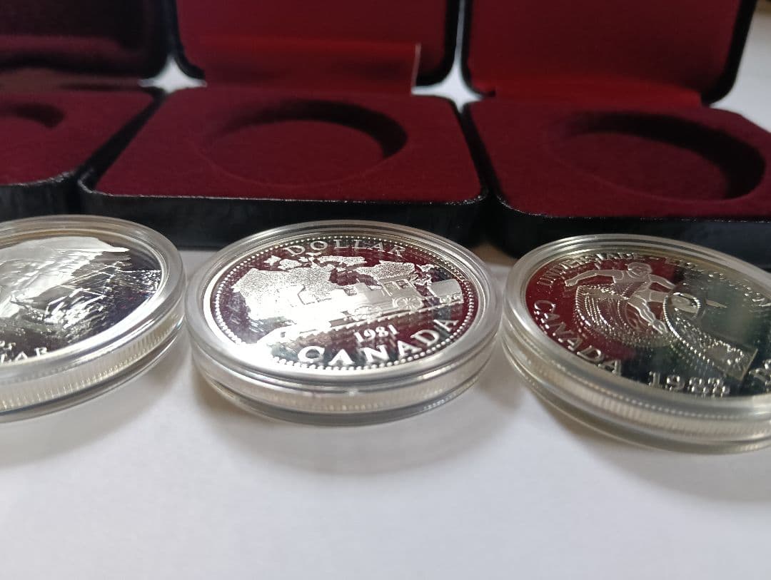 ブリリアント・サーキュレット仕上げ・カナダ歴史記念銀貨３セット