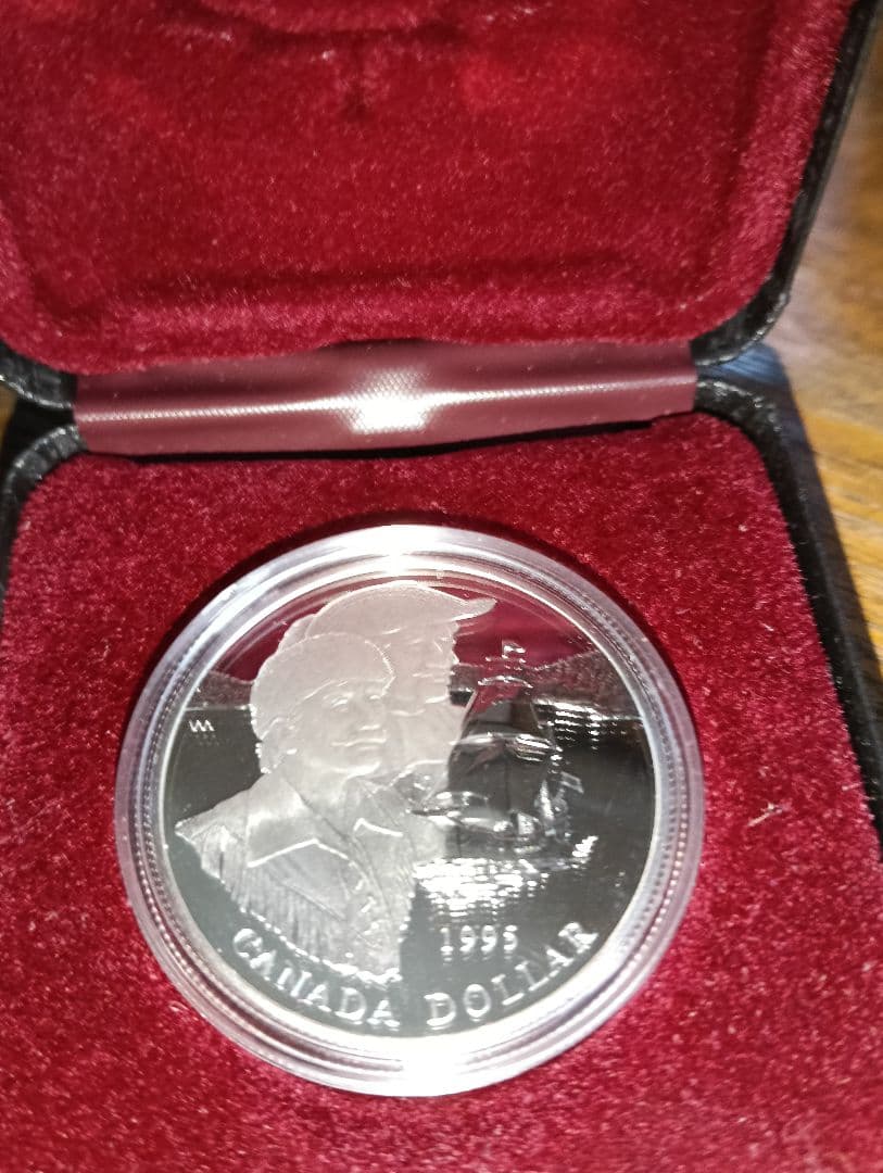 ブリリアント・サーキュレット仕上げ・カナダ歴史記念銀貨３セット