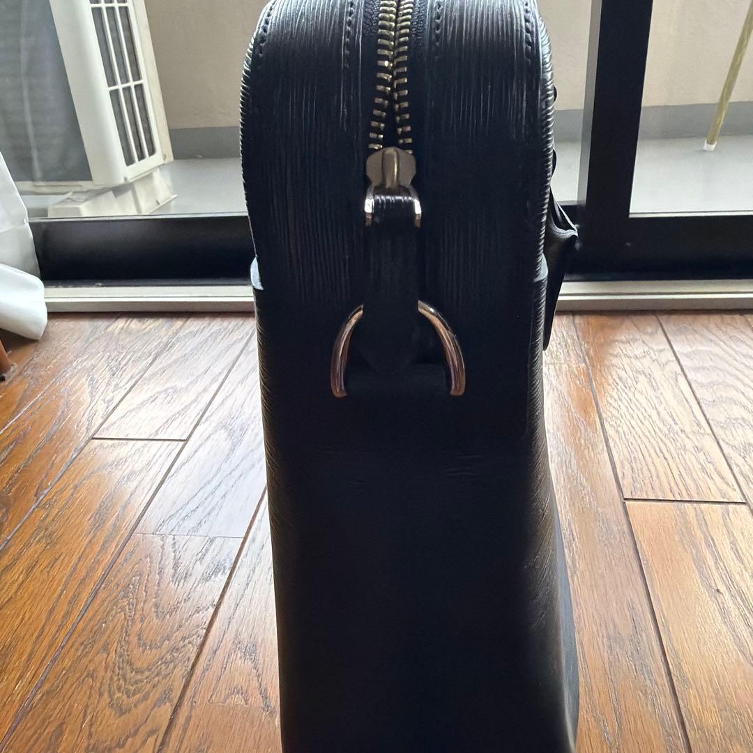 ペッレモルビダ キャピターノ 2way ブリーフケース