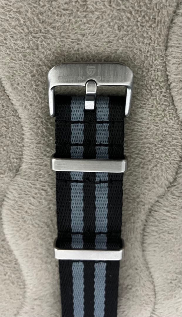 パガーニクロノグラフクォーツ100m防水