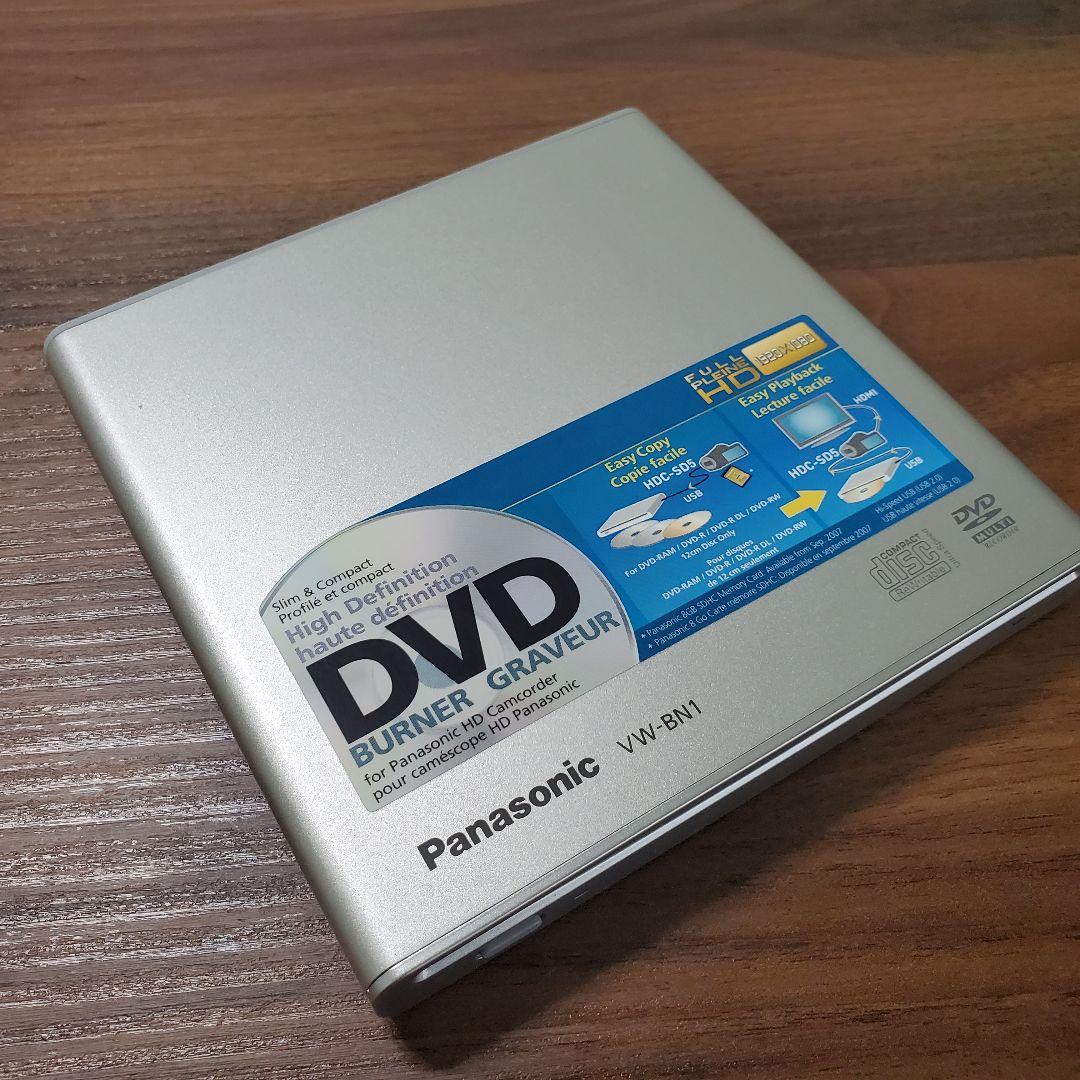 新品未使用PanasonicHDC-HS100 DVDバーナー、カメラバック付