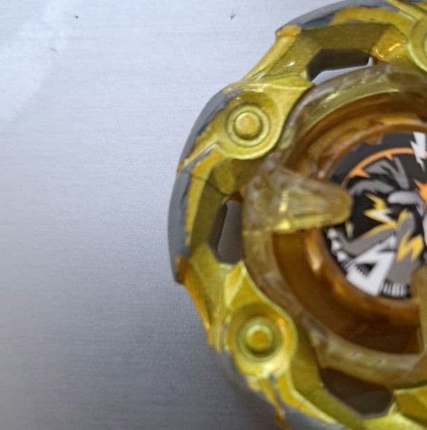 ベイブレードX　ウィザードロッド メタルコート　ゴールド+ビット