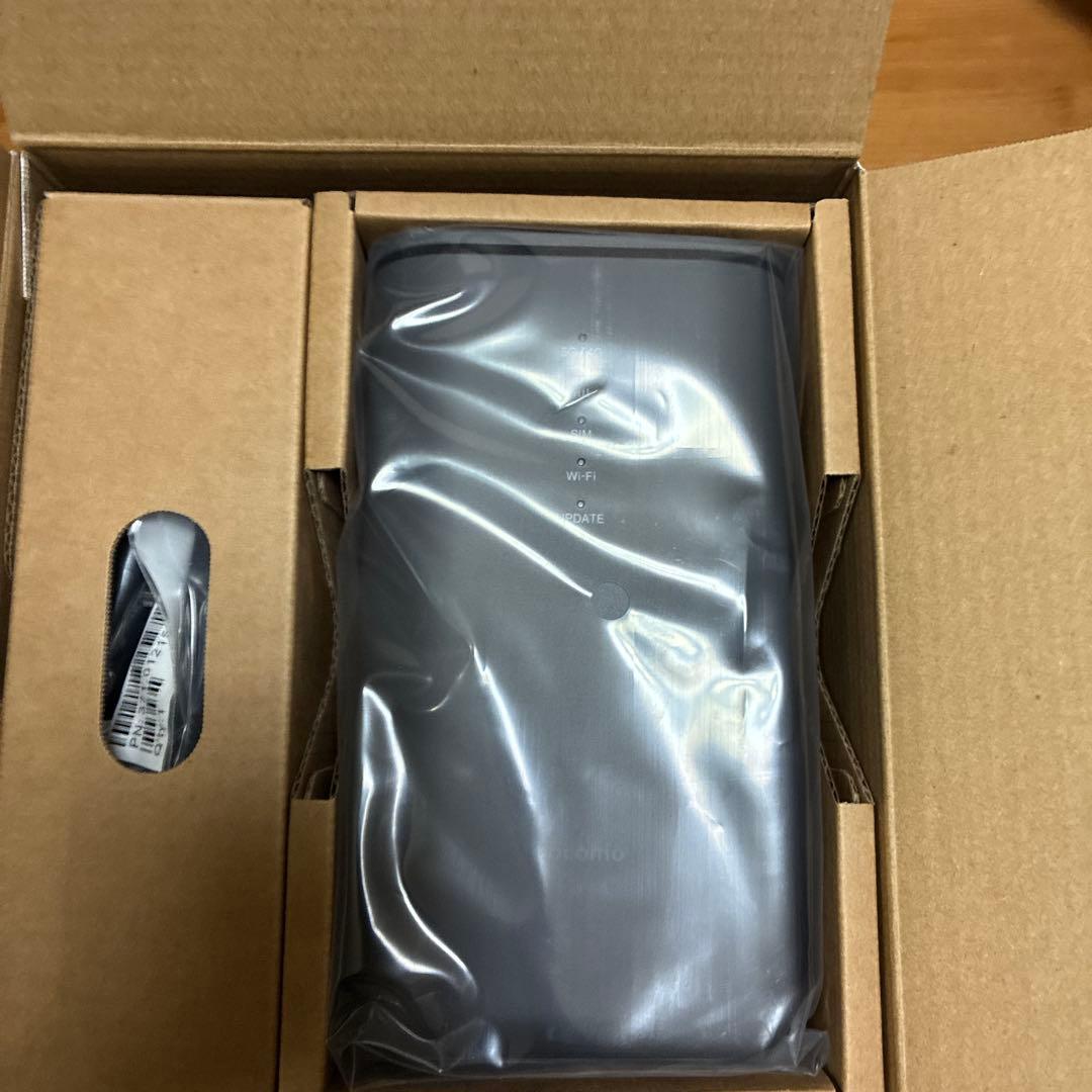 docomo 5Gルーター HR02 本体