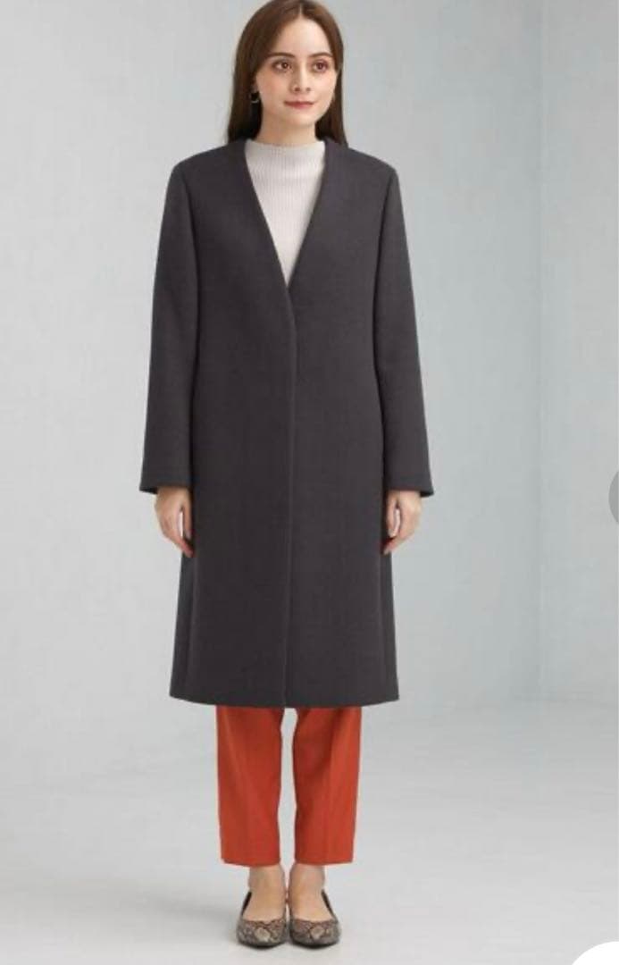 定価3万円新品同様　green label relaxing ノーラペル コート