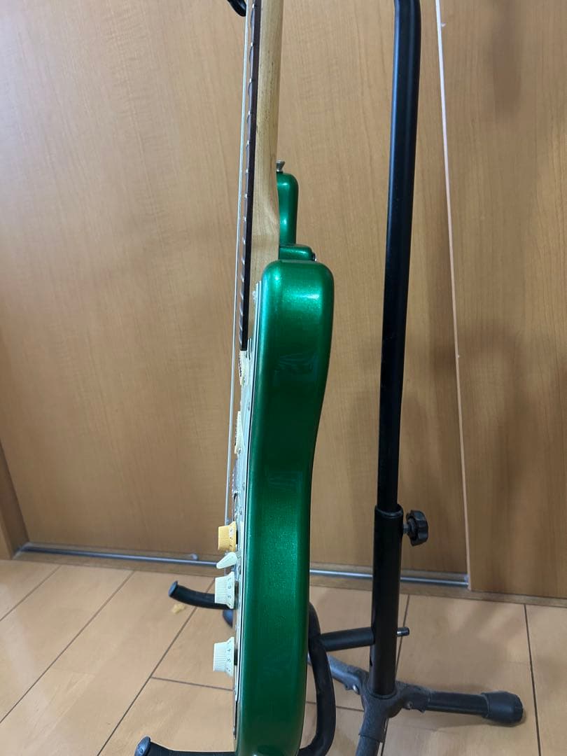 【カスタム】エレキギター ストラトキャスタータイプ