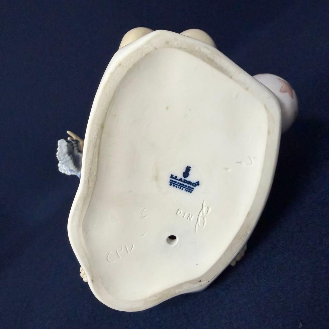 LLADRO リヤドロ 裸の少女 1481 フィギュリン 陶器 箱付