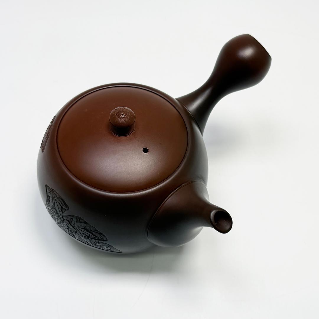 美品 常滑焼 山田宝生 急須 イチョウ紅葉菊彫 横手急須