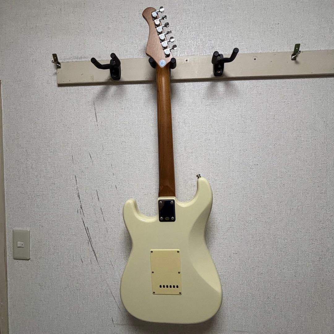 ポ*ン様 バッカス BACCHUS BST-2-RSM/M OWH エレキギター