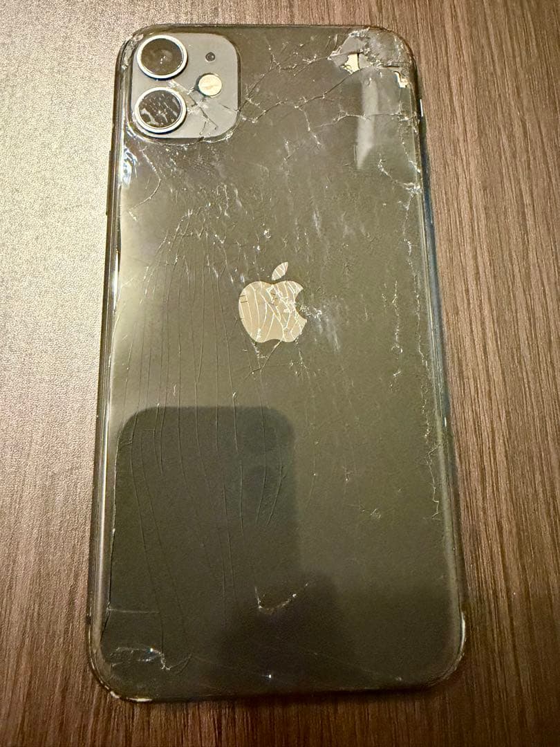 【ジャンク品】 iPhone 11 128GB（ケースあり）