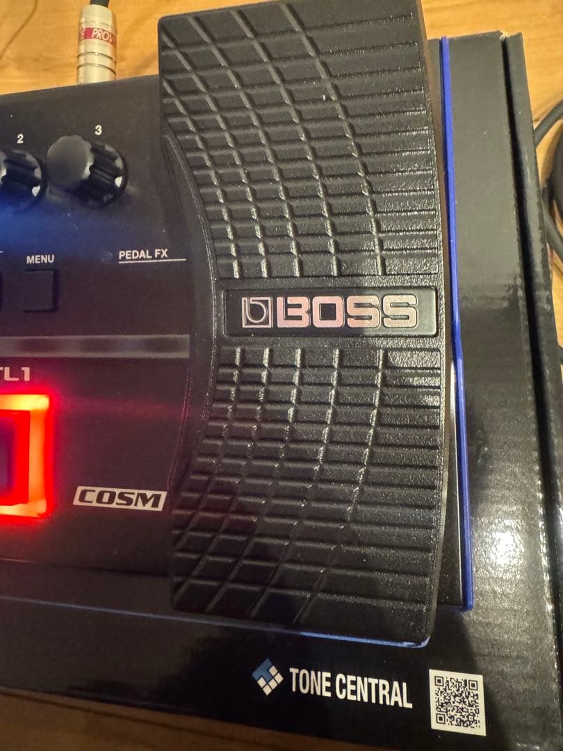 BOSS GT-1 専用アダプターPSA-100S2付き