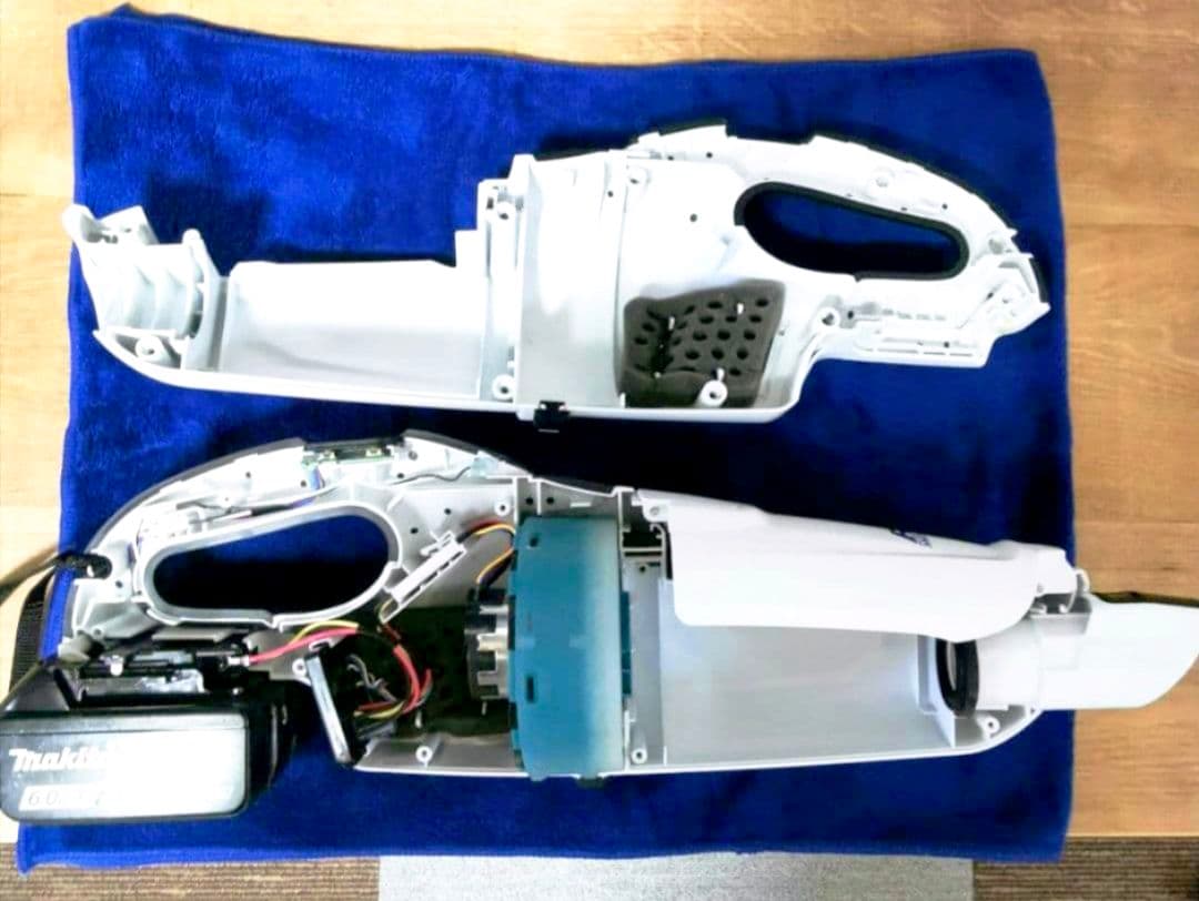 美品【土日限定お値下げ】マキタ掃除機CL282FD 18vバッテリー/急速充電器