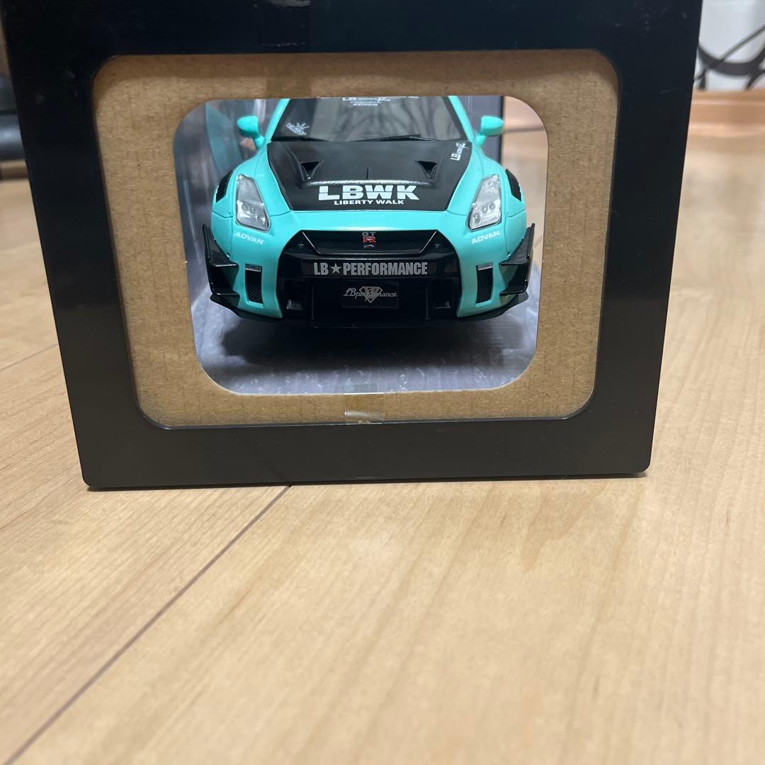 LB★WORKS Nissan GT-R アクアブルー 1/18