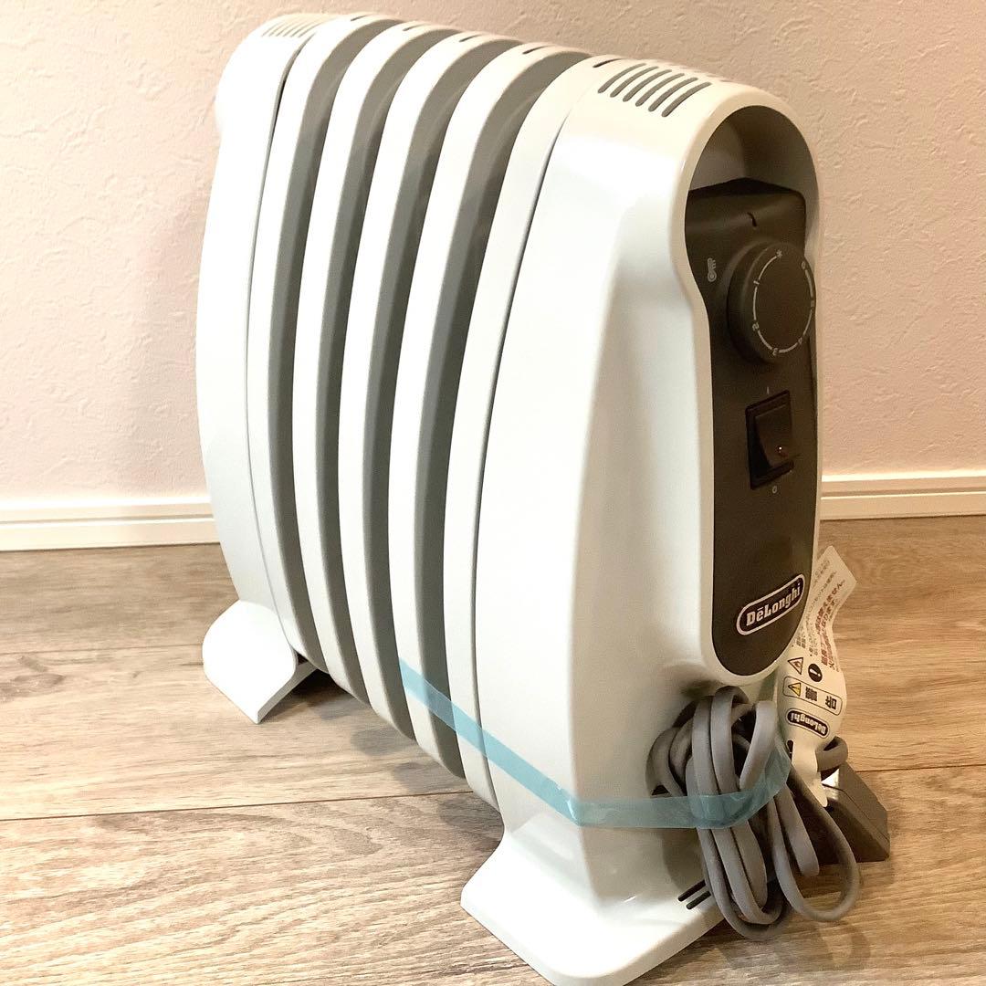 【新品・未使用】デロンギ オイルヒーター RHJ01A0505-DW