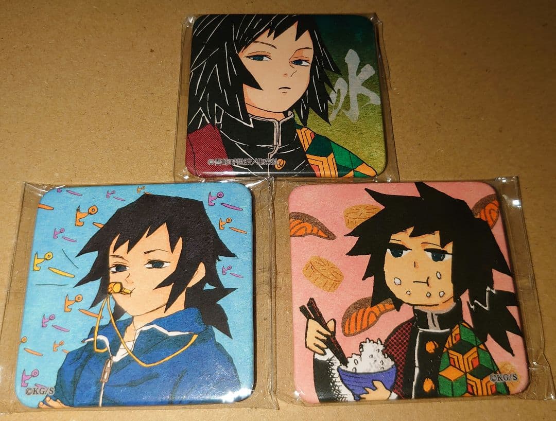 鬼滅の刃 キメツ学園 冨岡義勇 スクエア 缶バッジ 3個セット