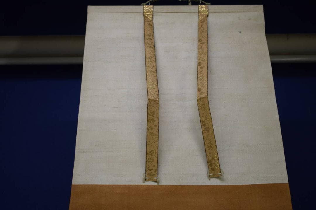 模写/横山清暉/山水小禽図/桐題箱付/布袋屋掛軸HI-453