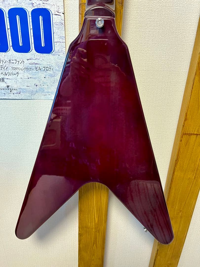 Blitz By Aria Pro II フライングV セットネック チェリー