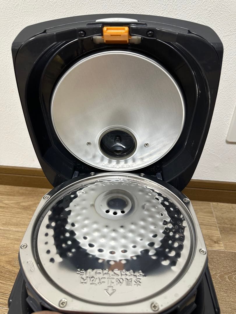 ZOJIRUSHI 炊飯器 5.5合NW-VD10 2024年製
