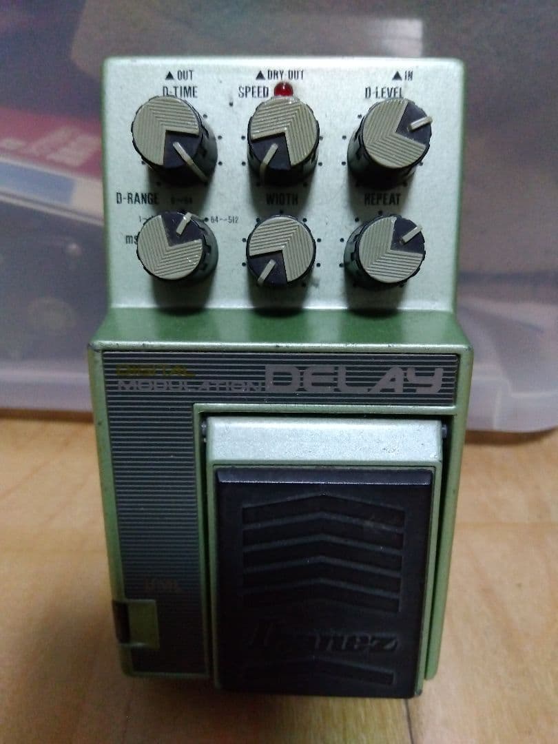 お*ち様 Ibanez モジュレーションディレイ