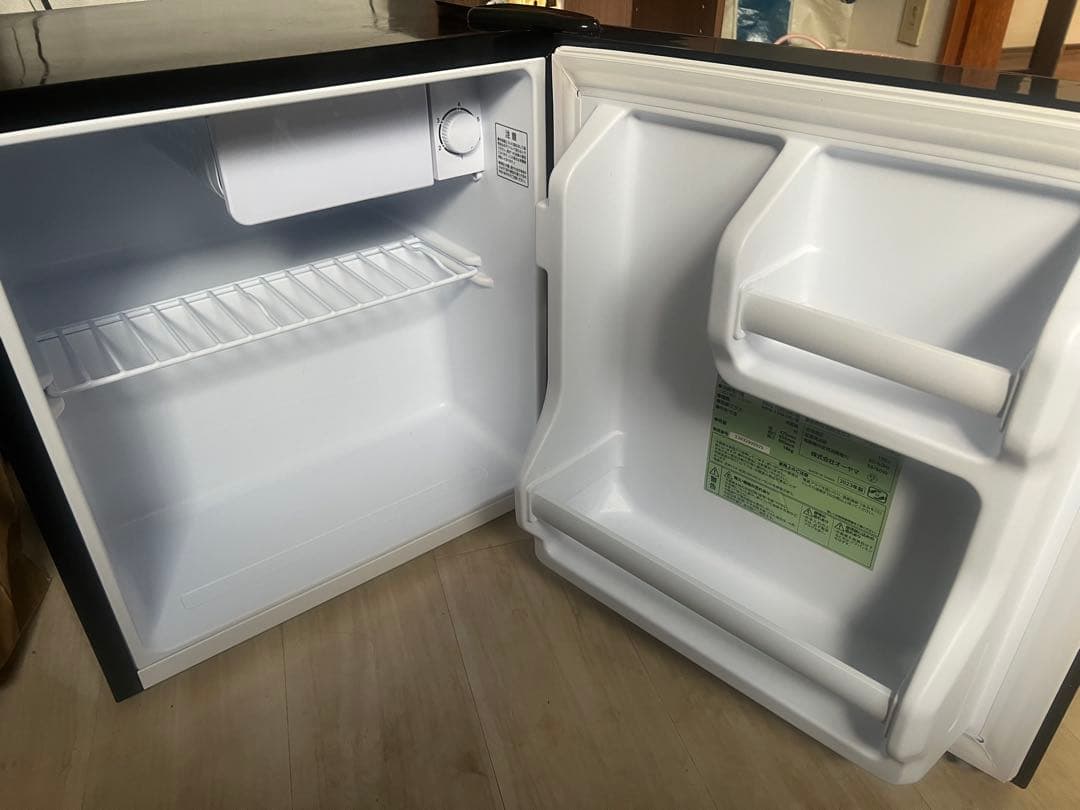 オーヤマ　42L ノンフロン小型冷蔵庫