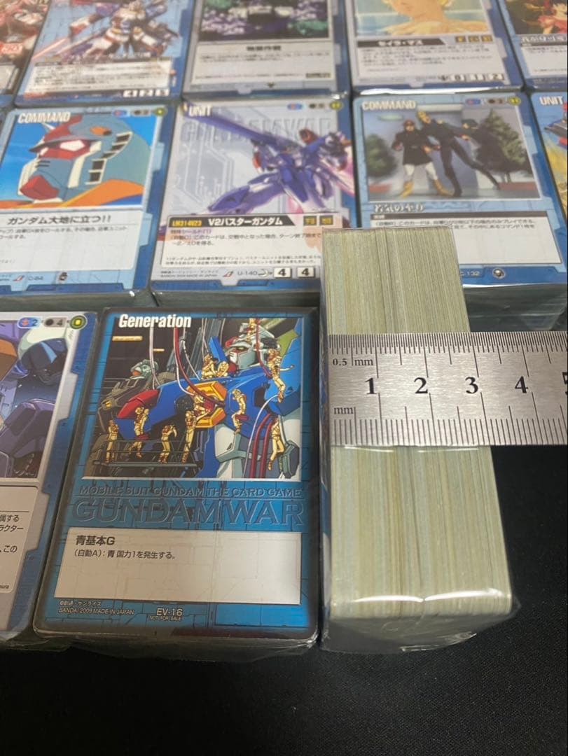 ガンダムウォーカード 青まとめ売り⑪約2200枚 十字勲章 集合写真など