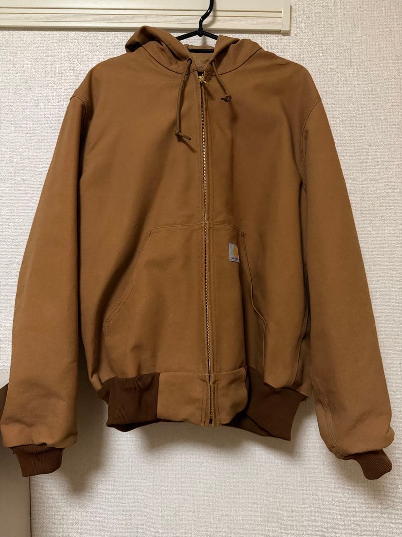 Carhartt ブラウン フード付きジャケット