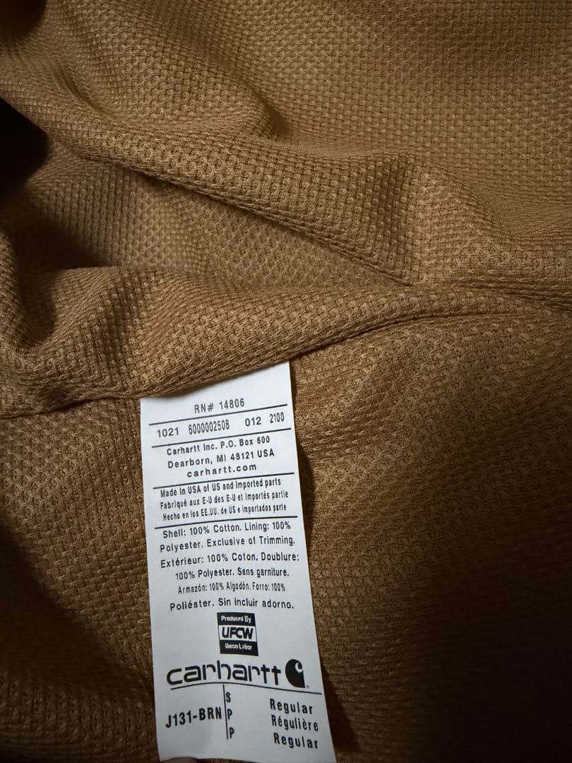 Carhartt ブラウン フード付きジャケット