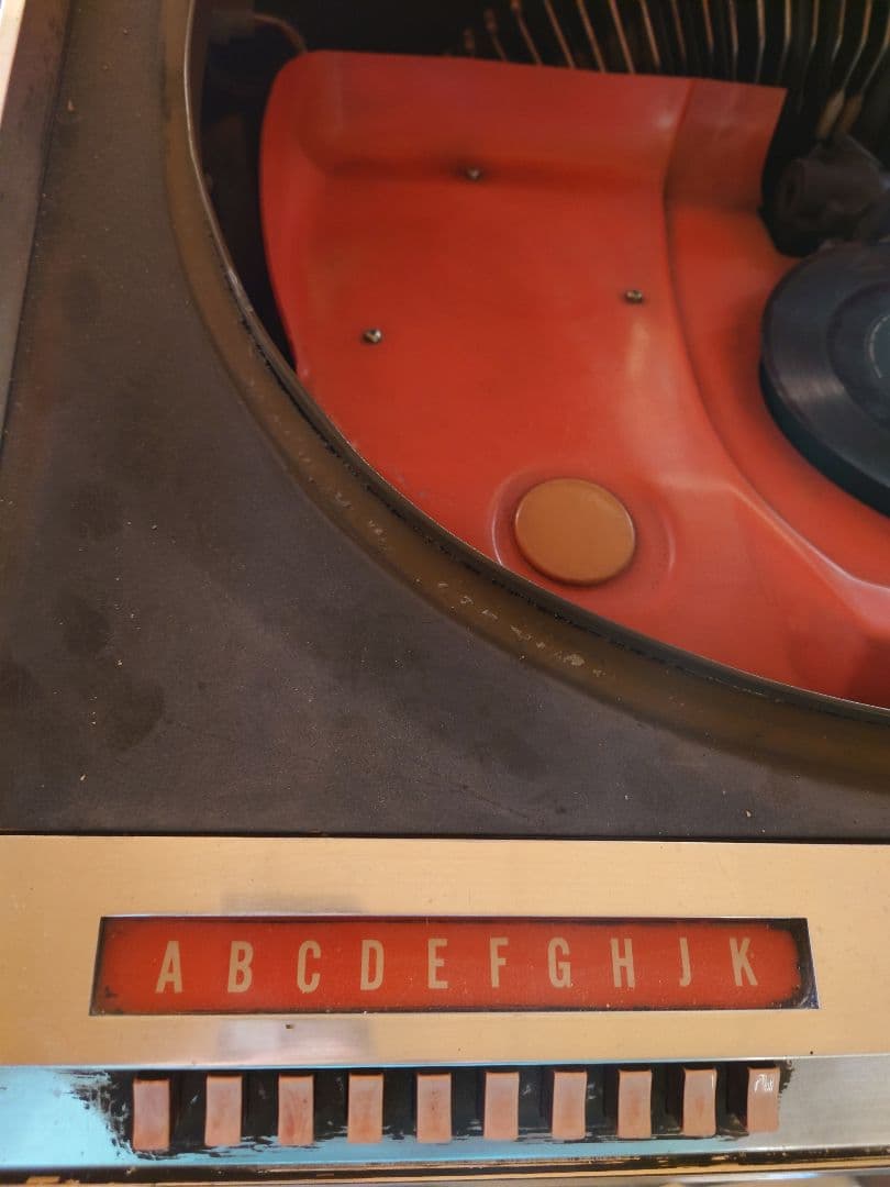 大幅お値下げです！ 1961年モデル AMI XJGA-100 〝LYRIC〟