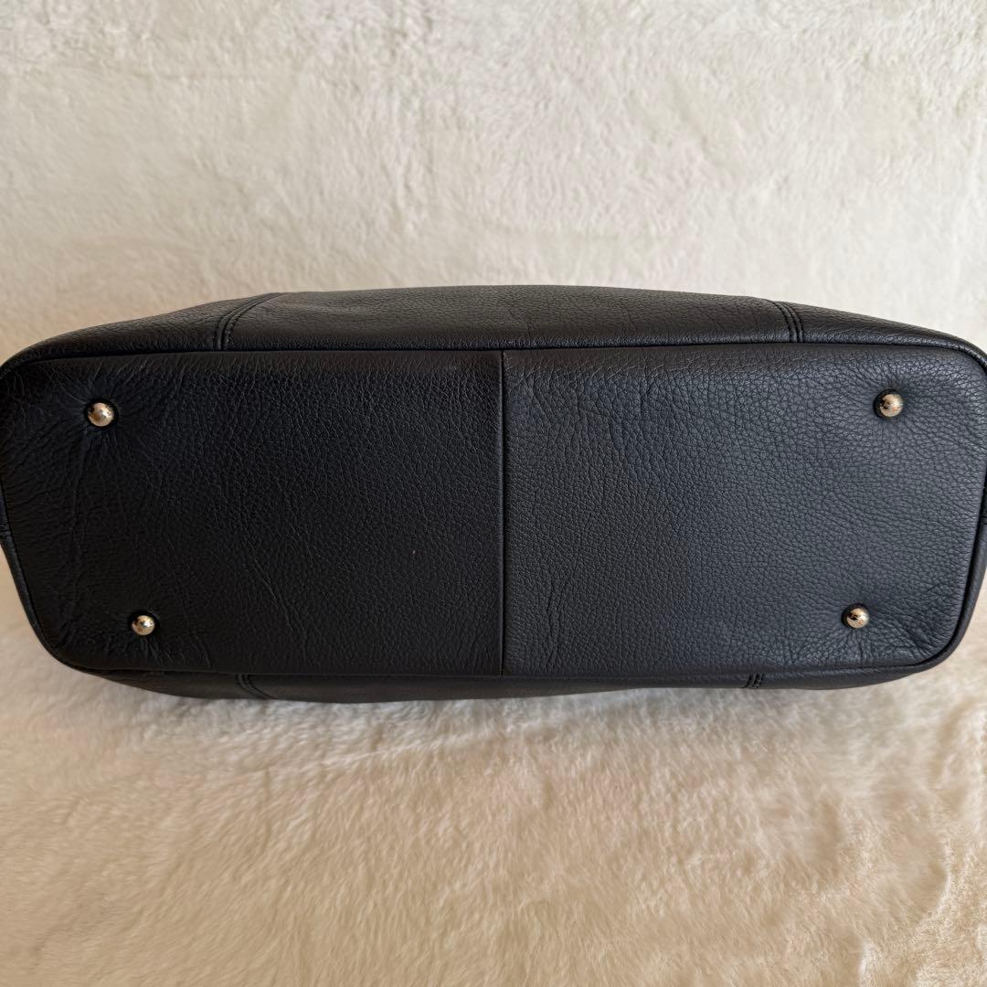 【美品】　バーニーズニューヨーク　オールレザー　トートバッグ　ネイビー　A4