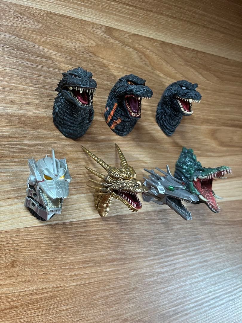 一番くじ　ゴジラ　モンスターヘッドマグネット