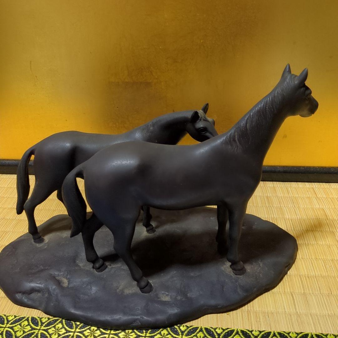 高岡銅器鋳銅製、黒い馬の2頭