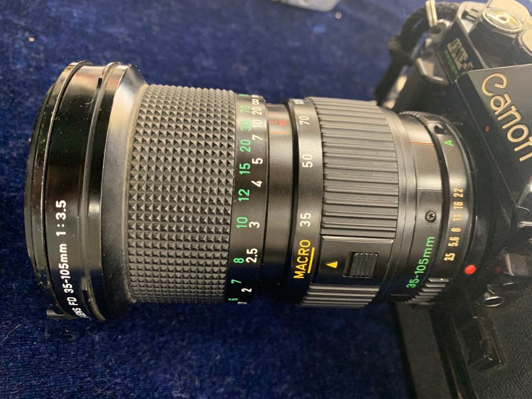 Canon AE-1 一眼レフカメラ 35-105mmレンズ付き