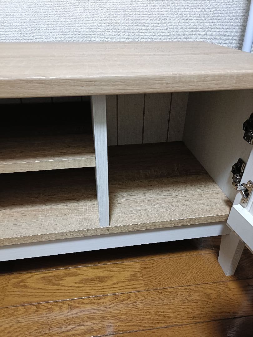 ナチュラルウッド・ホワイトのテレビ台