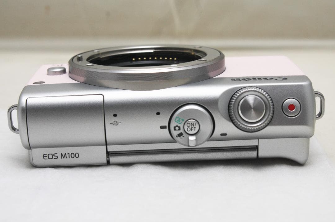 ★良品★ キヤノン EOS M100 ボディ ピンク