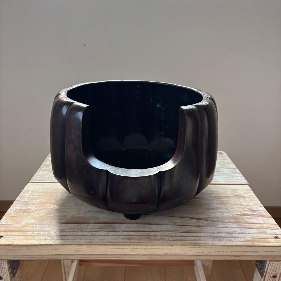 斑紫銅製 阿古陀形三足風櫨 瓶掛 面取風炉 天下一瑞彫人 茶道 茶道具 古道具