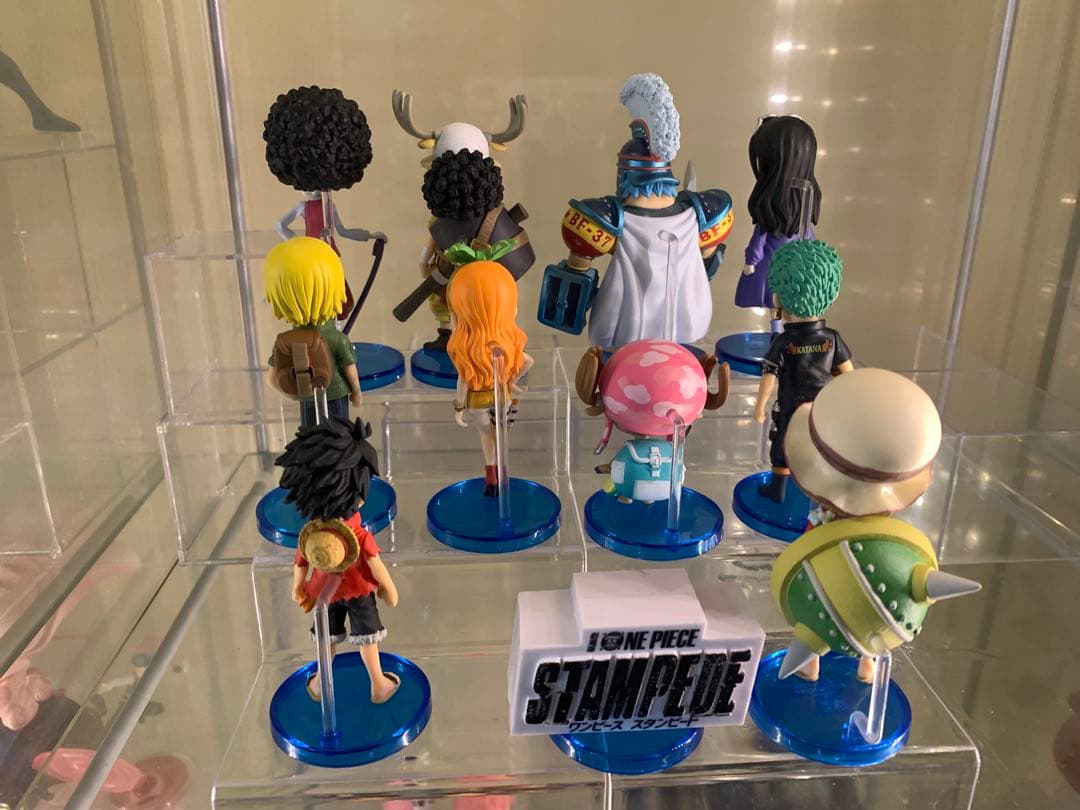 劇場版 「 ワンピース スタンピード」 ワールドコレクタブルフィギュア10体＋1