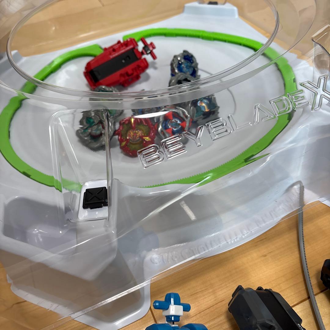 ち*し様 ベイブレードx まとめ売り