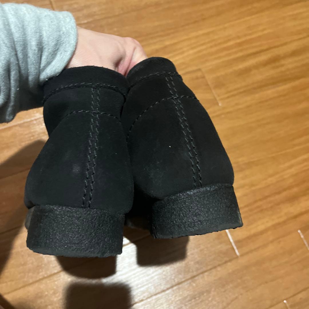 CLARKS ワラビー スニーカー