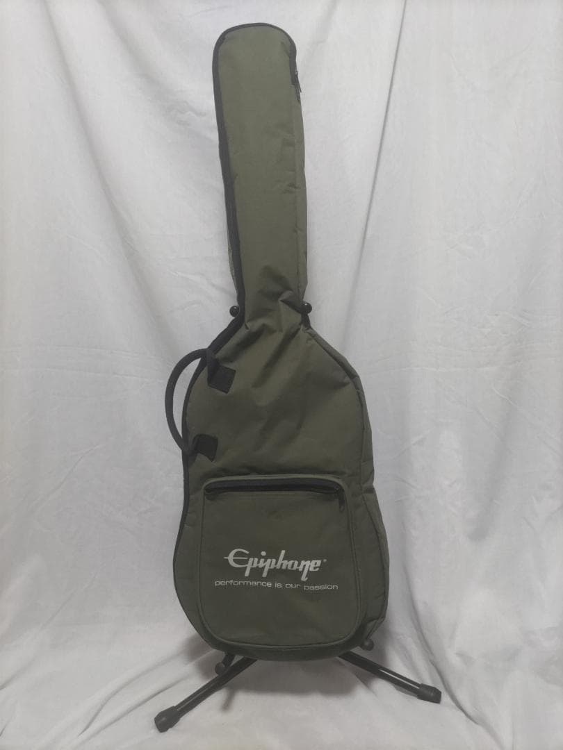 エピフォン　カジノ　クーペ　VS　中古　フルアコ