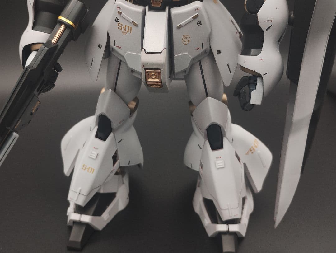 全塗装 MG サザビー（GPBカラー）改修完成品