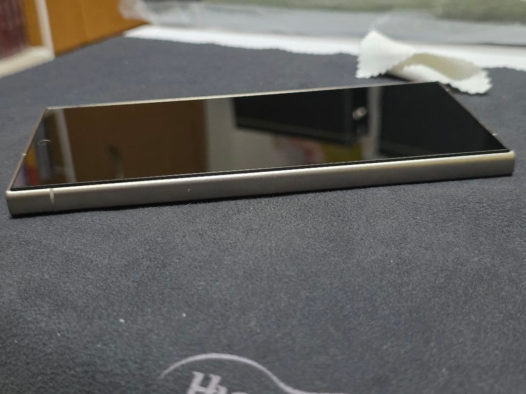 Galaxy S24 Ultra チタニウムバイオレット + TORRASケース