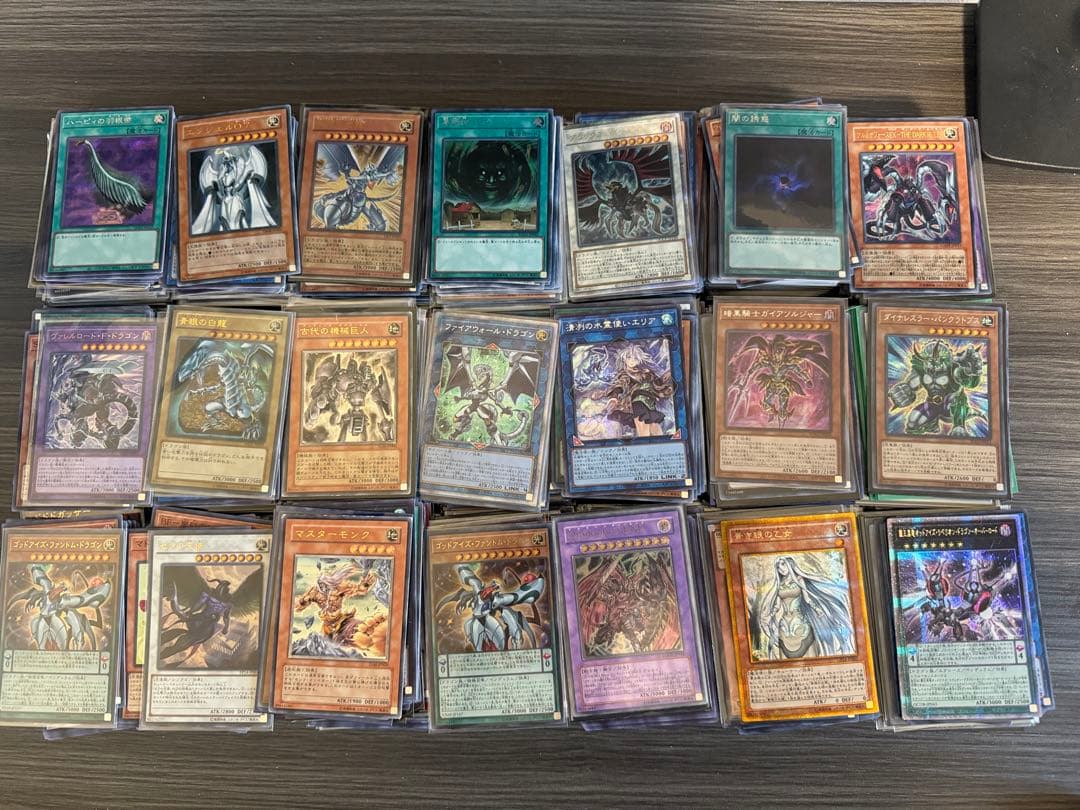 遊戯王　スーパーレア以上　約2200枚　引退品　プリズマ　25th レリーフ