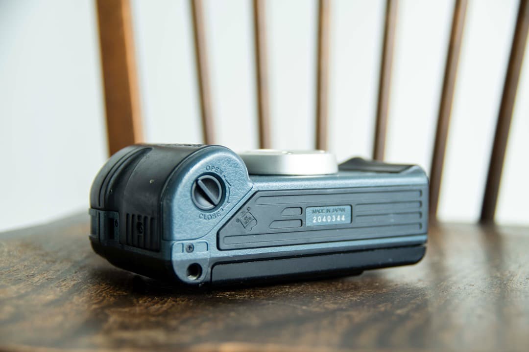 KONICA LENS 28 WB コニカ 現場監督 コンパクトカメラ