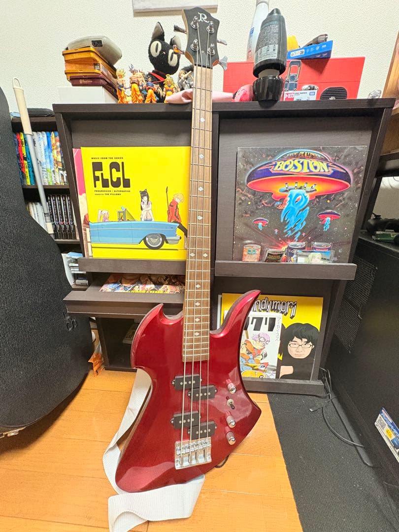 送料込み　B.C.RICH モッキンバードベース