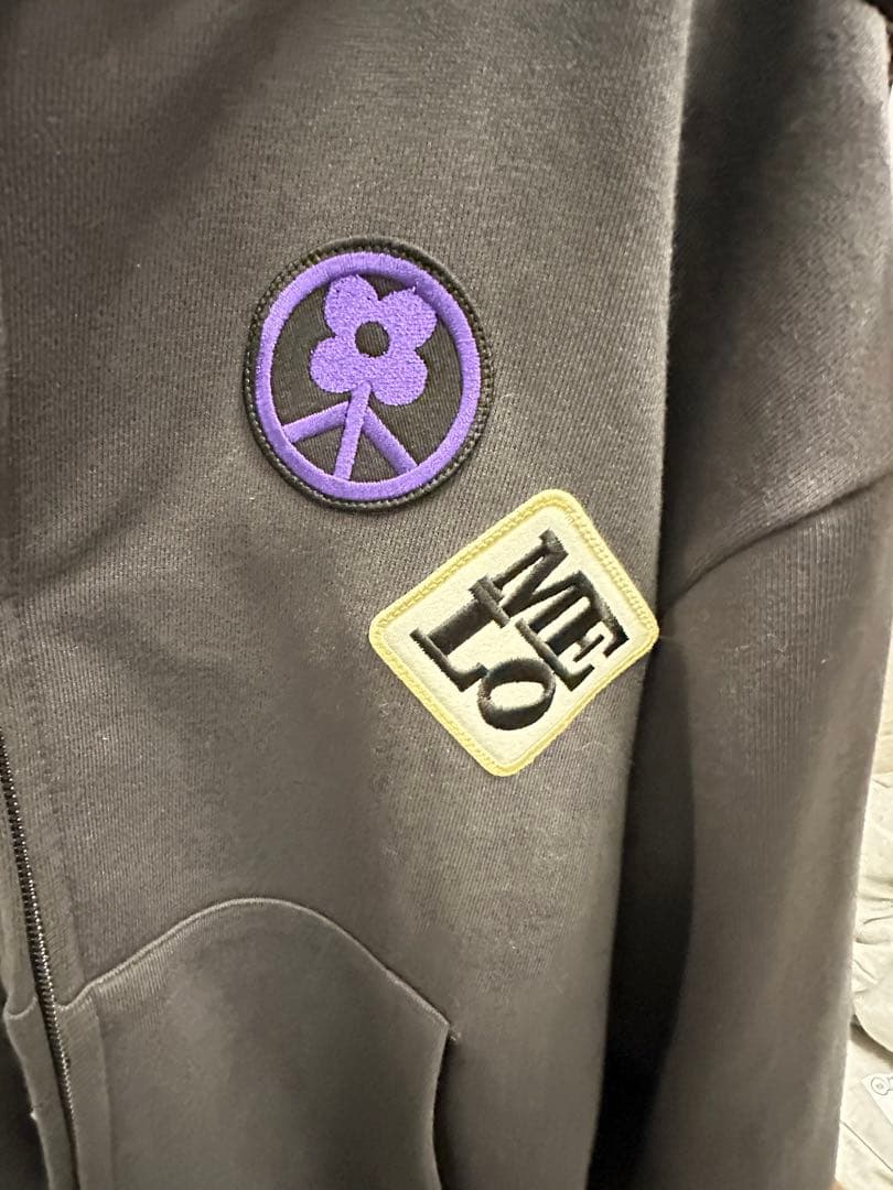 マウスラビット　パーカー　チャコール　イェソン　韓国