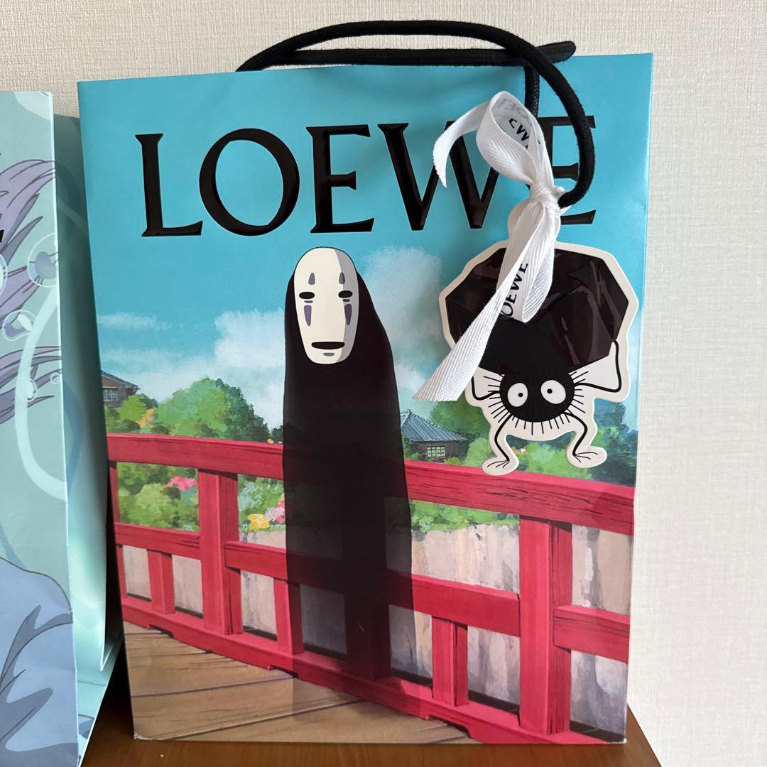 ロエベ LOEWE 千と千尋の神隠し ハウルの動く城 限定ショッパー＆マッチ他