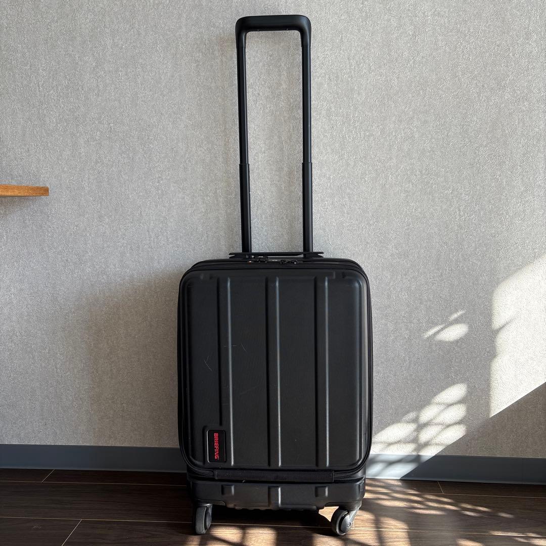 BRIEFINGキャリーケース／マットブラック・キャスター付き・TSAキー無し