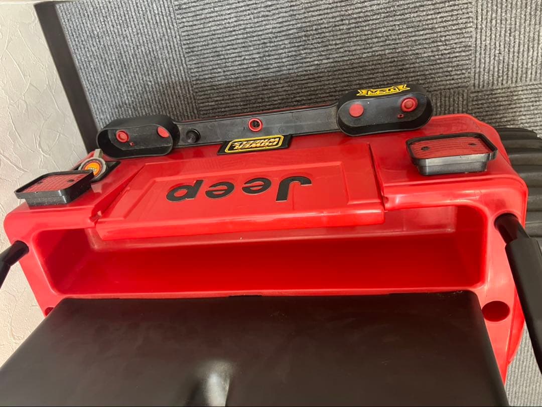 Jeep ジープ 電動カー風 おもちゃ ディスプレイ用 レッド